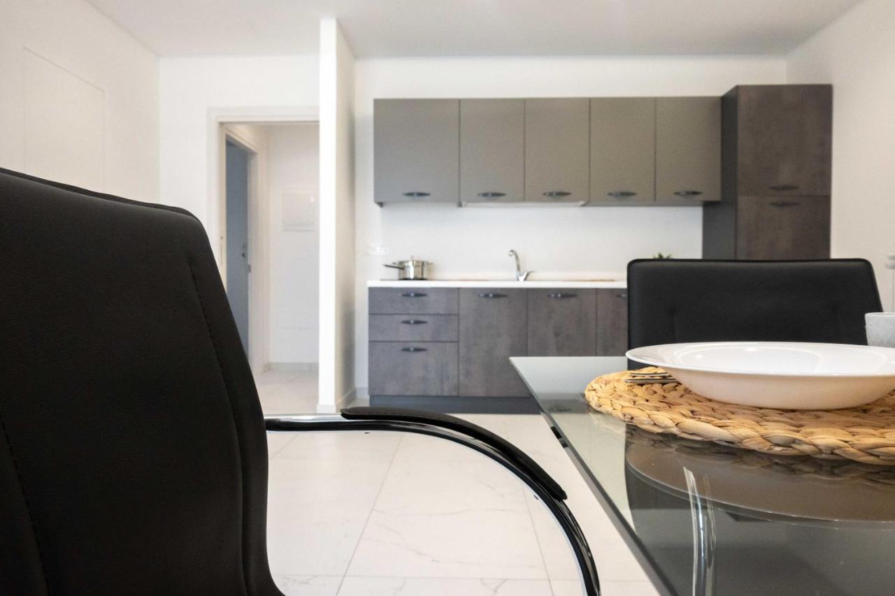 Ansiro Rooms Home Business Scisciano Екстериор снимка
